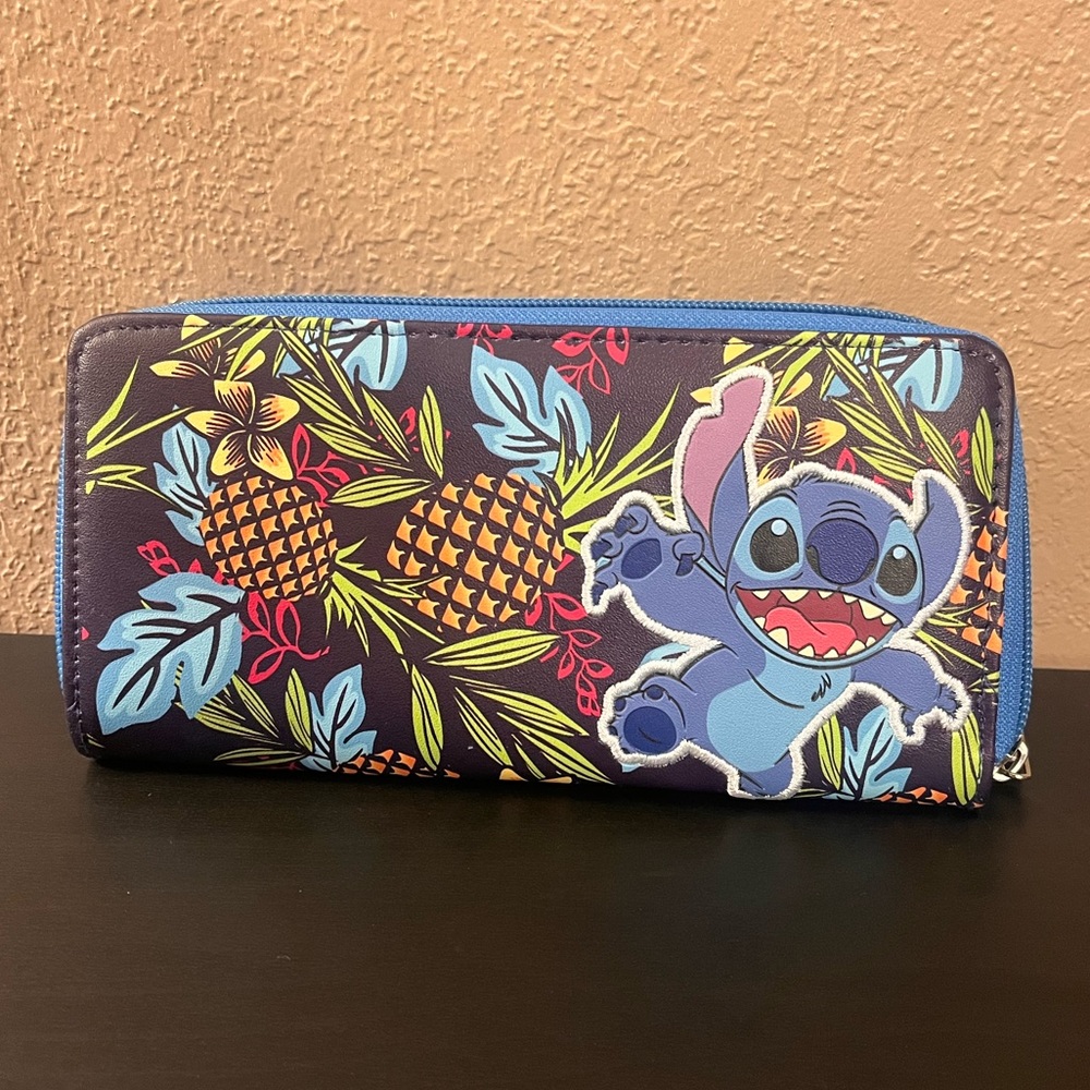 Disney Lilo and Stich Neon Vintage Tropical Zip Around Wallet